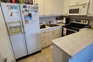 1821 NE 62nd St, Fort Lauderdale, FL 33308 - Photo 5