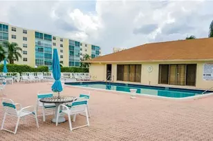 401 SE 3rd St, Dania Beach, FL 33004 - Photo 13