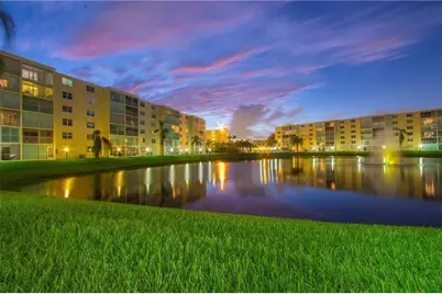 401 SE 3rd St, Unit #308, Dania Beach, FL 33004 - Photo 1