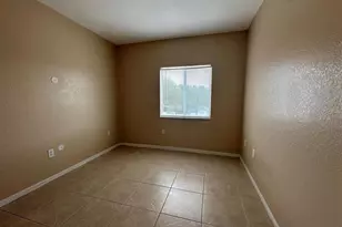 1091 Golden Lakes Blvd, West Palm Beach, FL 33411 - Photo 7