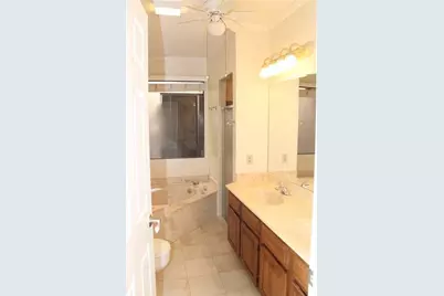 6722  Canary Palm Cir, Boca Raton, FL 33433 - Photo 11