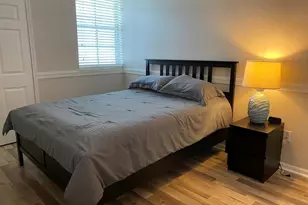 3205 NE 184th St, North Miami Beach, FL 33160 - Photo 9