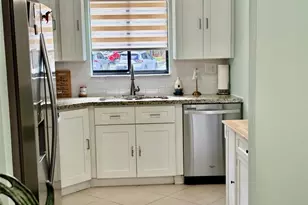 7322 Ashmont Cir, Fort Lauderdale, FL 33321 - Photo 5