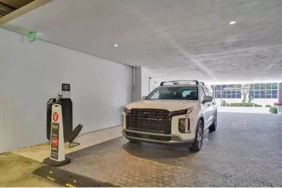 401 N Birch Rd, Unit #702, Fort Lauderdale, FL 33304 - Photo 43