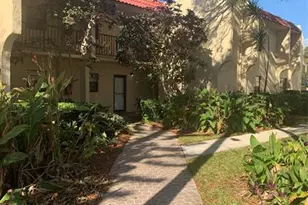 2050 Oleander Blvd Unit #4 104, Fort Pierce, FL 34950 - Photo 1