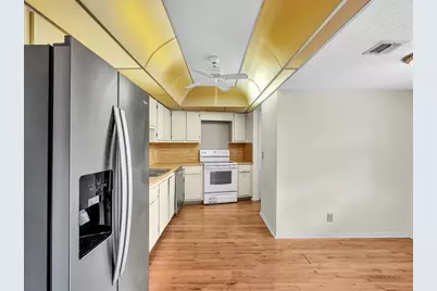 625 S Oaks Dr, Unit #305, Pompano Beach, FL 33069 - Photo 7