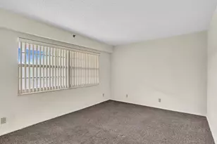 625 S Oaks Dr Unit, Pompano Beach, FL 33069 - Photo 31