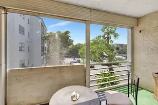 2800 Somerset Dr, Lauderdale Lakes, FL 33311 - Photo 23