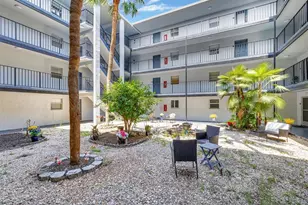 2800 Somerset Dr, Lauderdale Lakes, FL 33311 - Photo 5