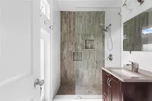 1230 Hollywood Blvd, Hollywood, FL 33019 - Photo 21