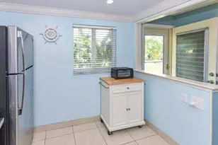 2615 NE 3rd Ct, Boynton Beach, FL 33435 - Photo 5