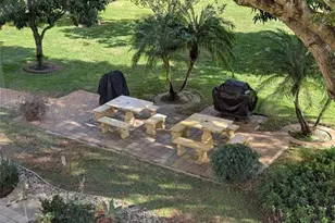 2615 NE 3rd Ct, Boynton Beach, FL 33435 - Photo 35