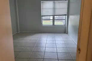 4158 Inverrary Dr, Lauderhill, FL 33319 - Photo 27