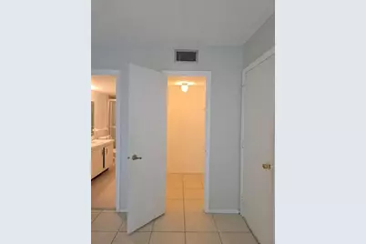 4158  Inverrary Dr, Unit #104, Lauderhill, FL 33319 - Photo 17