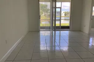 8220 Sunrise Lakes Blvd, Sunrise, FL 33322 - Photo 7