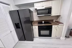 2400 NW 33rd St, Oakland Park, FL 33309 - Photo 1