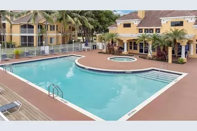 2400 NW 33rd St, Unit #1108, Oakland Park, FL 33309 - Photo 11