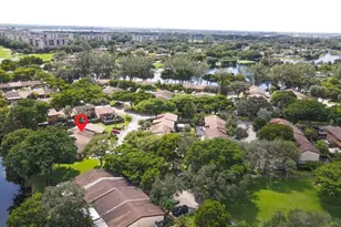 10140 Phoenix Ave, Hollywood, FL 33026 - Photo 31