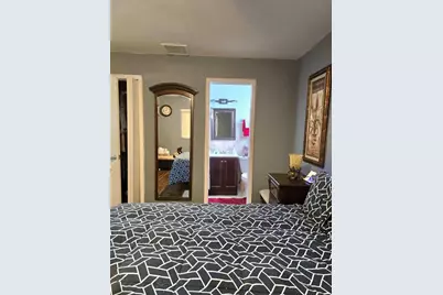 2420 N 59th Ter, Hollywood, FL 33021 - Photo 11