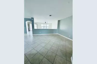 8836  Sandy Creek Way, Lake Worth, FL 33467 - Photo 11