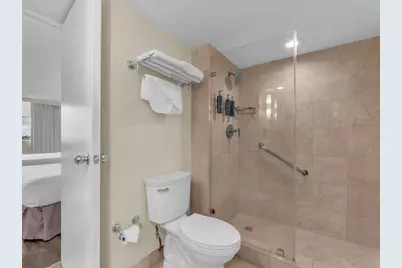 2670 E Sunrise Blvd, Unit #705, Fort Lauderdale, FL 33304 - Photo 31