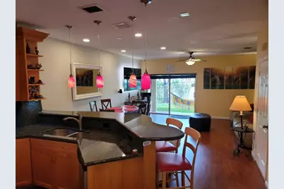 8853 N Isles Cir, Unit #8853, Tamarac, FL 33321 - Photo 13