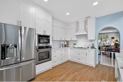 18676 SW 16th St, Pembroke Pines, FL 33029 - Photo 17