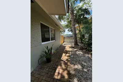 1713 N Dixie Hwy, Unit #3, Fort Lauderdale, FL 33305 - Photo 7