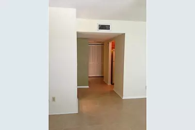 10762  La Placida Dr, Unit #305, Coral Springs, FL 33065 - Photo 3