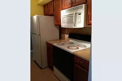 10762  La Placida Dr, Unit #305, Coral Springs, FL 33065 - Photo 9