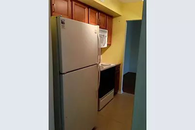 10762  La Placida Dr, Unit #305, Coral Springs, FL 33065 - Photo 11