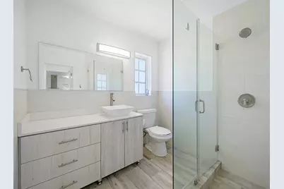 6565  Santona St, Unit #B16, Coral Gables, FL 33146 - Photo 9