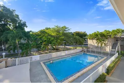 6565  Santona St, Unit #B16, Coral Gables, FL 33146 - Photo 15