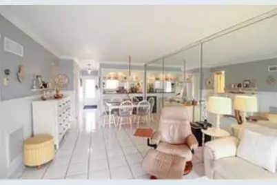 298 SE 6th Ave, Unit #9, Pompano Beach, FL 33060 - Photo 1