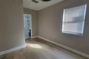 512 NW 15th Terrace, Fort Lauderdale, FL 33311 - Photo 11