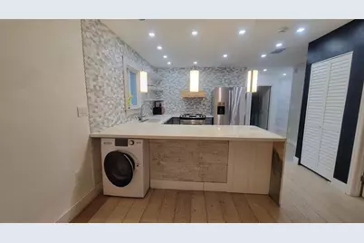 512 NW 15th Ter, Fort Lauderdale, FL 33311 - Photo 1