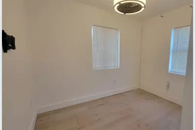 512 NW 15th Ter, Fort Lauderdale, FL 33311 - Photo 15