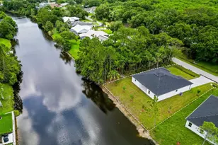 573 Joy Haven Dr, Sebastian, FL 32958 - Photo 9