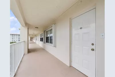 3520  Oaks Way, Unit #806, Pompano Beach, FL 33069 - Photo 15