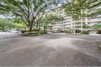 3520  Oaks Way, Unit #806, Pompano Beach, FL 33069 - Photo 19