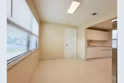 53 NE 16th Pl, Unit #1, Fort Lauderdale, FL 33305 - Photo 11