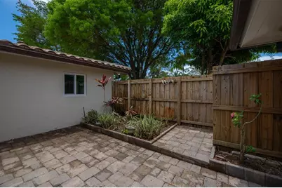 1623 NE 20th St, Fort Lauderdale, FL 33305 - Photo 25