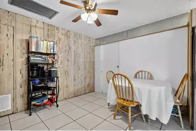 1910 SW 98th Ter, Miramar, FL 33025 - Photo 13