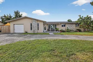 1910 SW 98th Terrace, Miramar, FL 33025 - Photo 1