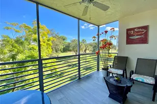 3800 Oaks Clubhouse Dr, Pompano Beach, FL 33069 - Photo 19