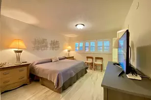 3800 Oaks Clubhouse Dr, Pompano Beach, FL 33069 - Photo 13