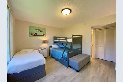 3800  Oaks Clubhouse Dr, Unit #311, Pompano Beach, FL 33069 - Photo 9