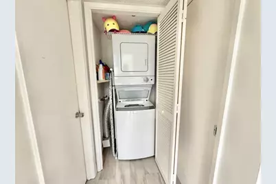 3800  Oaks Clubhouse Dr, Unit #311, Pompano Beach, FL 33069 - Photo 17