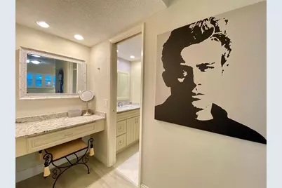 3800  Oaks Clubhouse Dr, Unit #311, Pompano Beach, FL 33069 - Photo 15