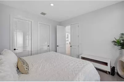 2614  Castilla Isle, Fort Lauderdale, FL 33301 - Photo 55